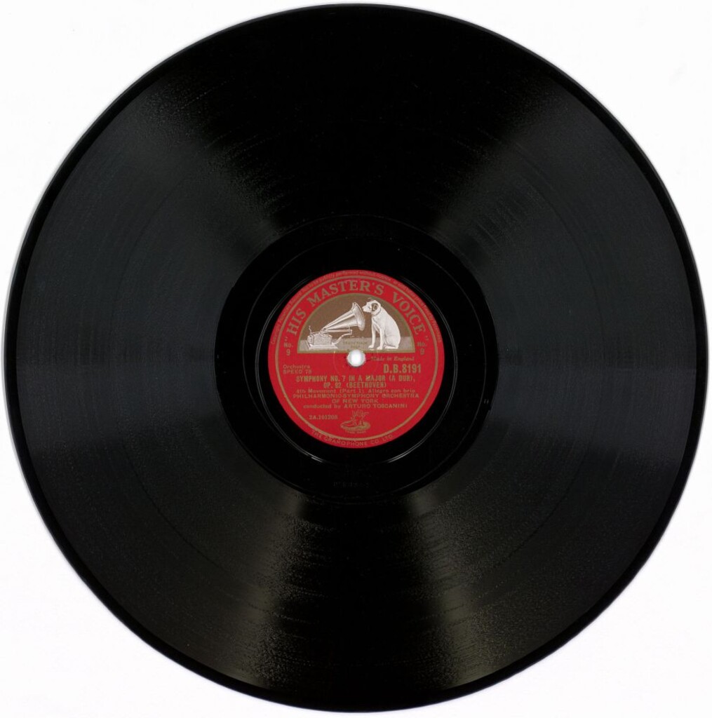 Miniatura de Symphony No. 7 in A major, A dur, Op. 92. 4th movement (part 1) (sonido mejorado)