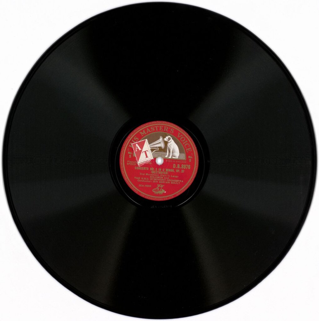 Miniatura de Concerto No. 3 in C minor, Op. 37. 2nd movement (part 1) (sonido mejorado)