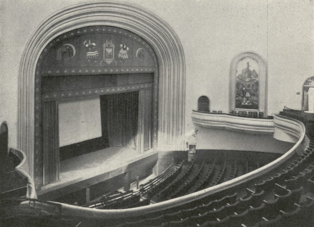 Miniatura de Vista de la sala teatral del edificio Coliseum