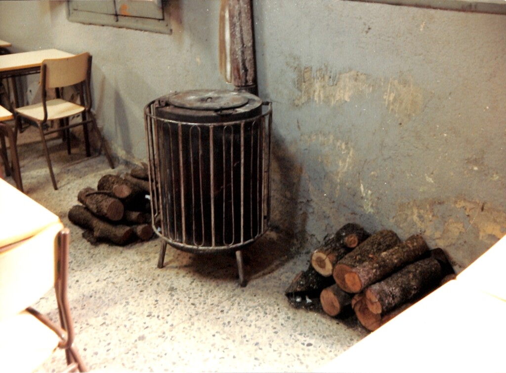 Miniatura de Estufa en un aula de la antigua sede del CEPA Hortaleza