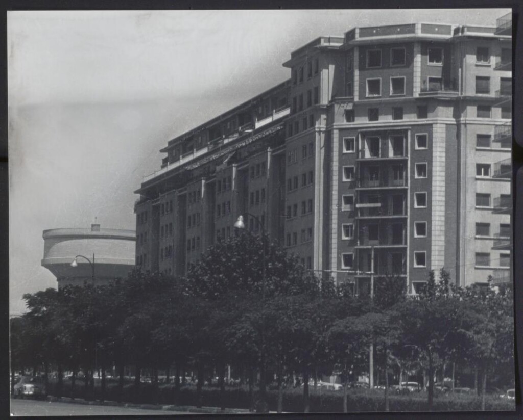 Miniatura de Edificio Corea