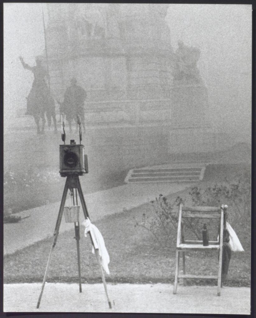 Miniatura de Dia de niebla en la Plaza de España