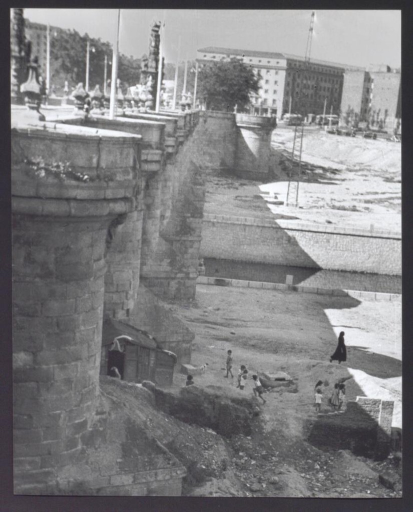 Miniatura de Chabolas en el río Manzanares