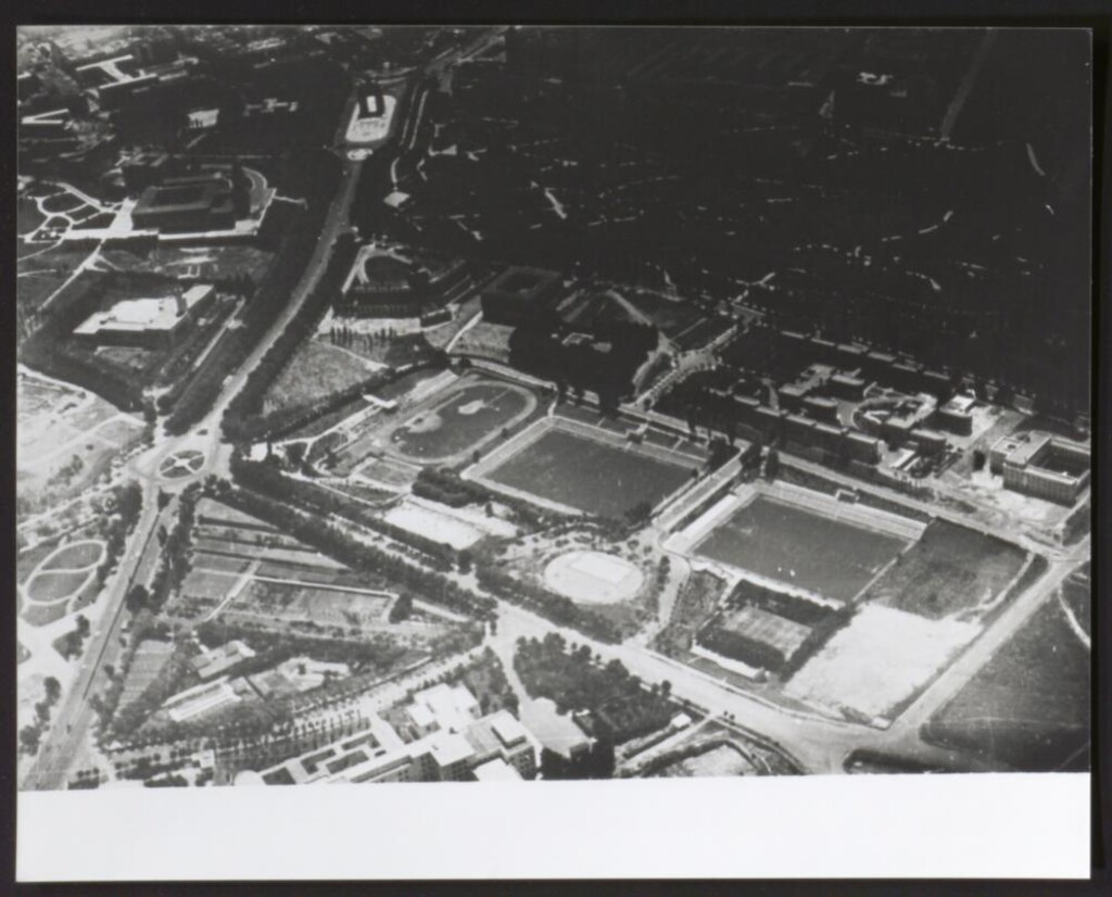 Miniatura de Instalaciones deportivas de la Ciudad Universitaria
