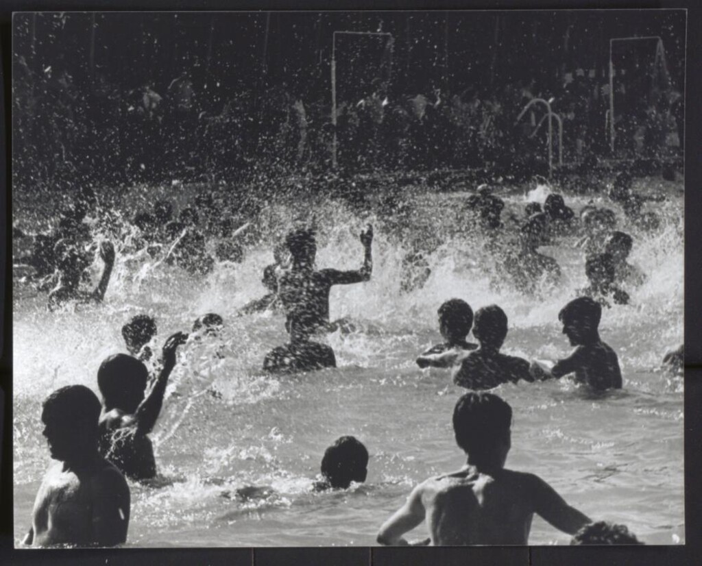 Miniatura de Bañistas en el Parque Sindical