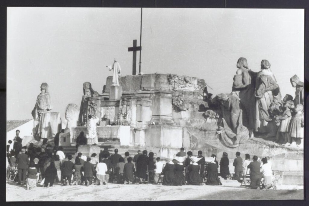Miniatura de Monumento al Sagrado Corazón de Jesús en el Cerro de los Ángeles
