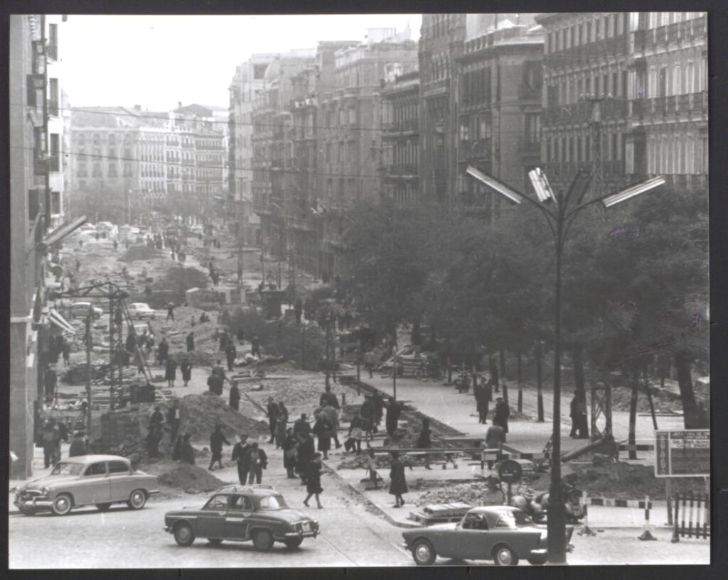 Miniatura de Obras desde la Glorieta de Bilbao hasta la Plaza de Alonso Martínez