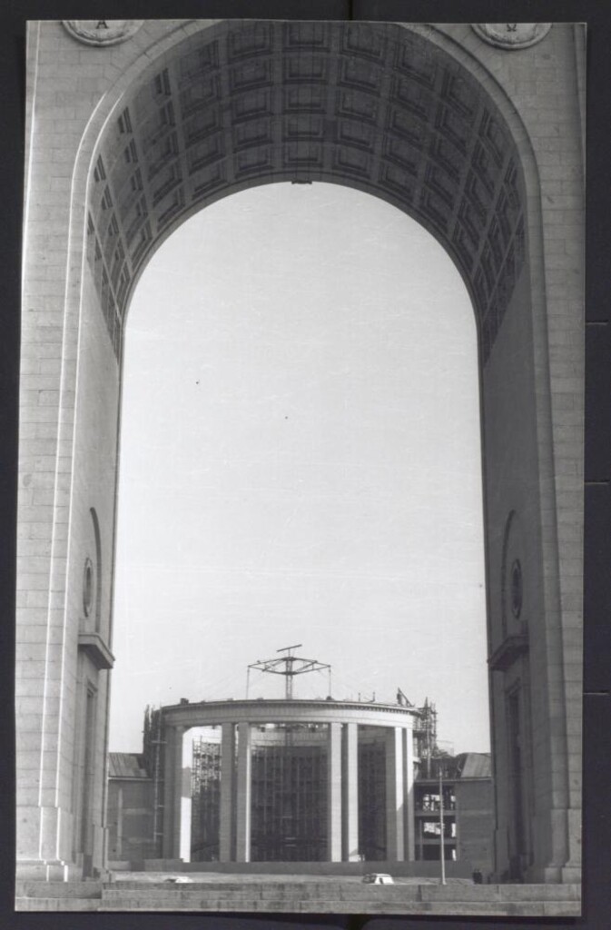Miniatura de Arco de la Victoria y Tenencia de Alcaldía de Moncloa