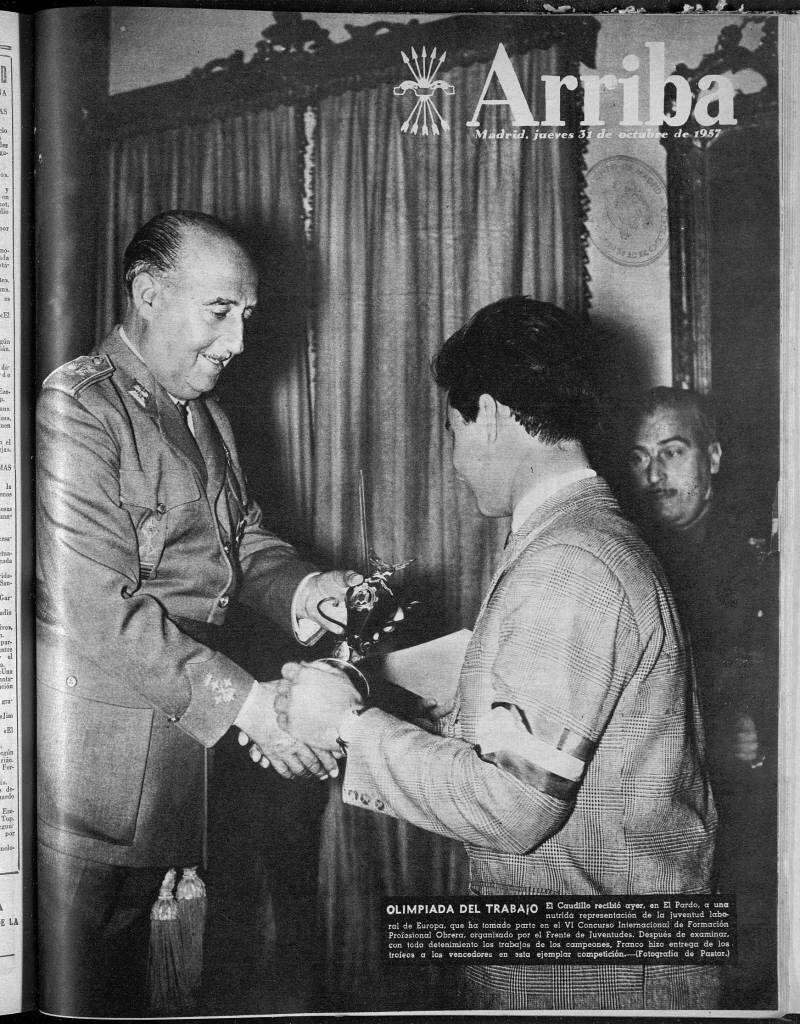 Miniatura de Arriba del 31 de octubre de 1957