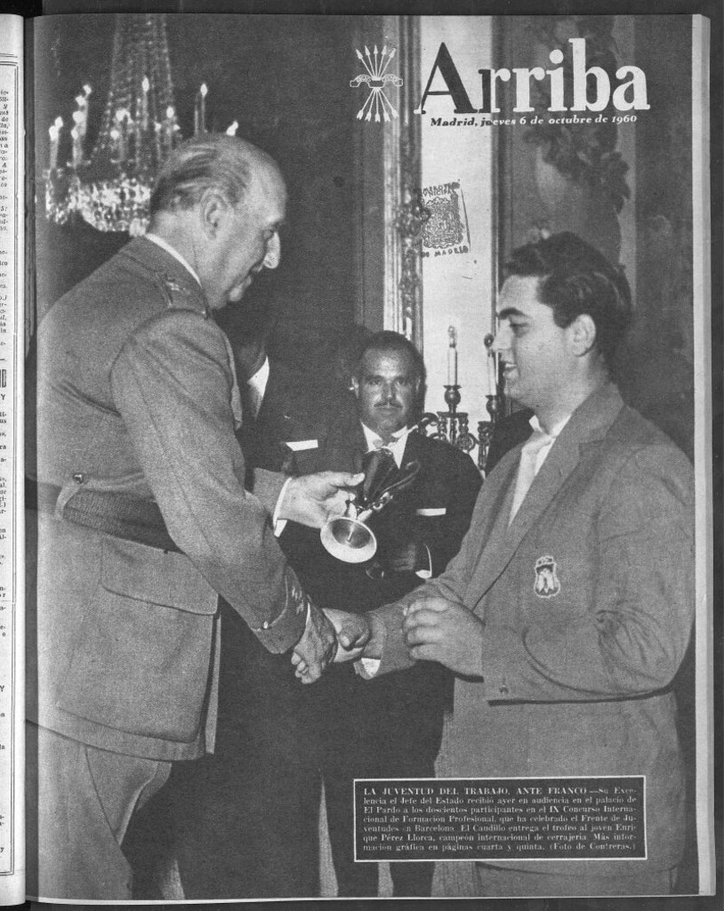 Miniatura de Arriba del 6 de octubre de 1960