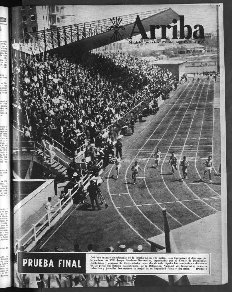 Miniatura de Arriba del 27 de abril de 1965