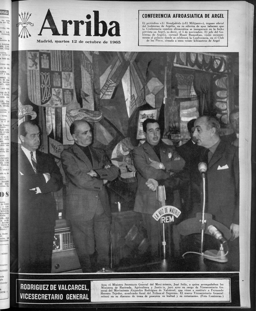 Miniatura de Arriba del 12 de octubre de 1965