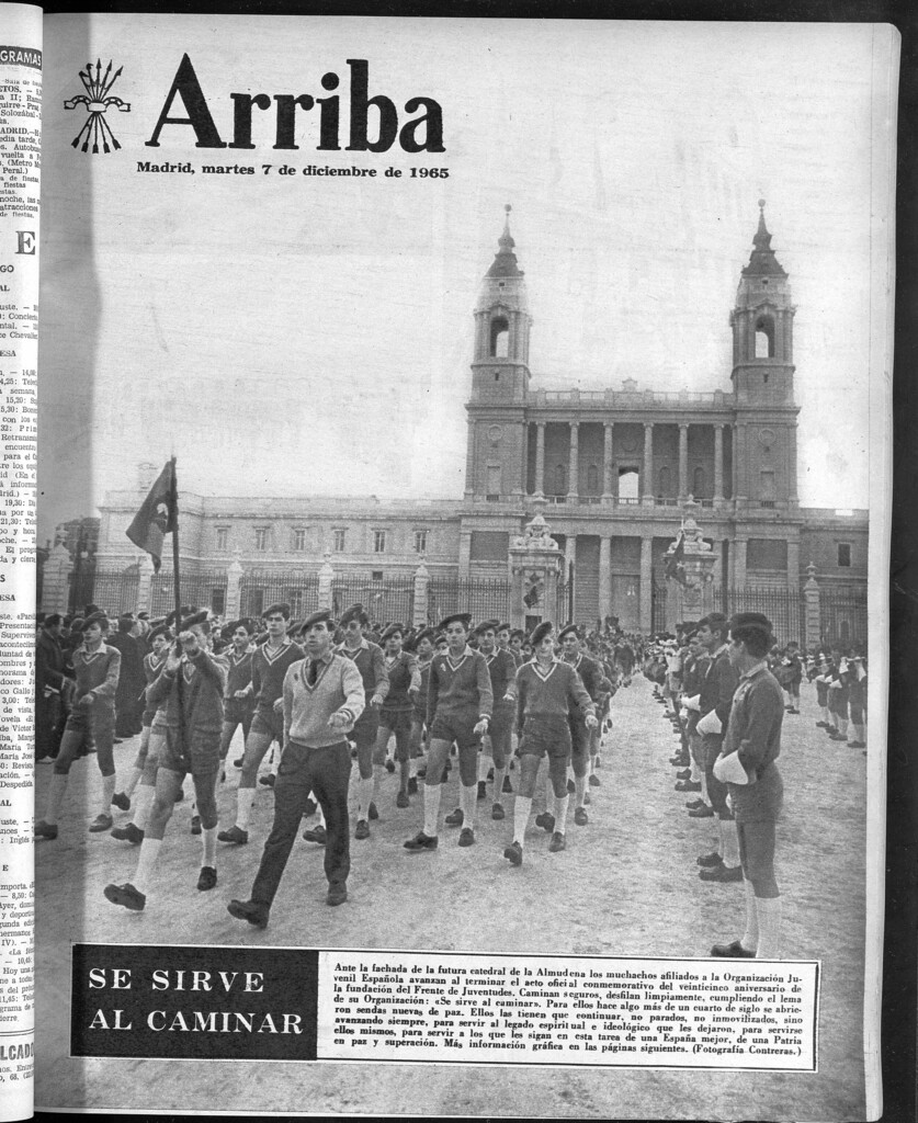 Miniatura de Arriba del 7 de diciembre de 1965